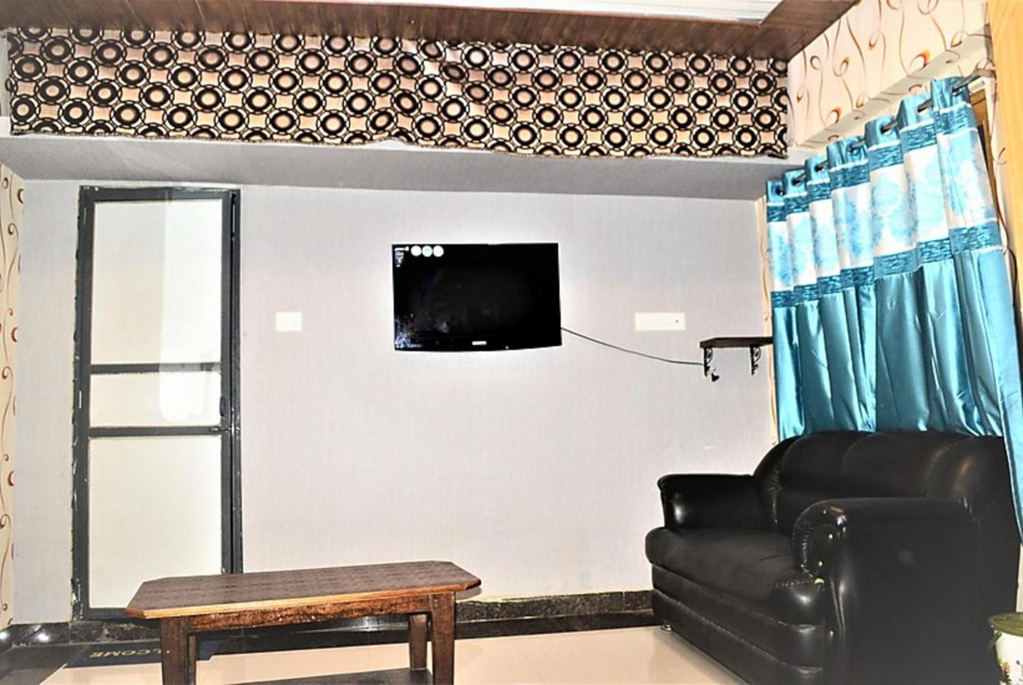 Hotel Grg H R Near Dashashwamedh Ghat Varanasi