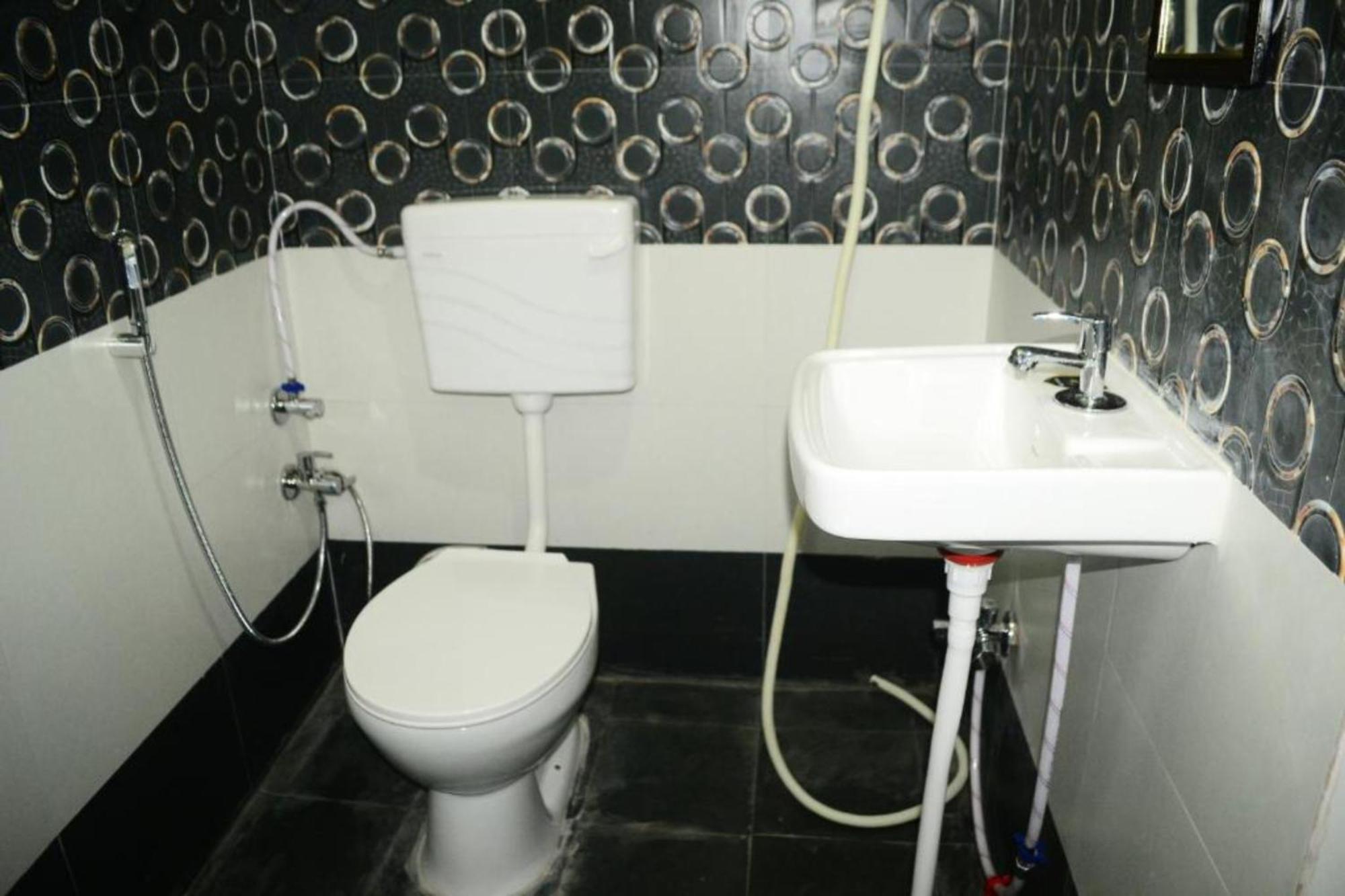 Grg H R Near Dashashwamedh Ghat Hotel 3*
